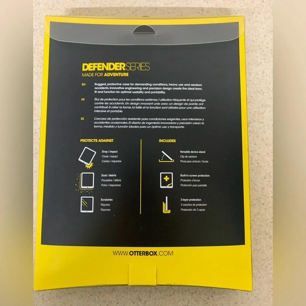 Otter Box Defender Series Case for iPad 2 - Black